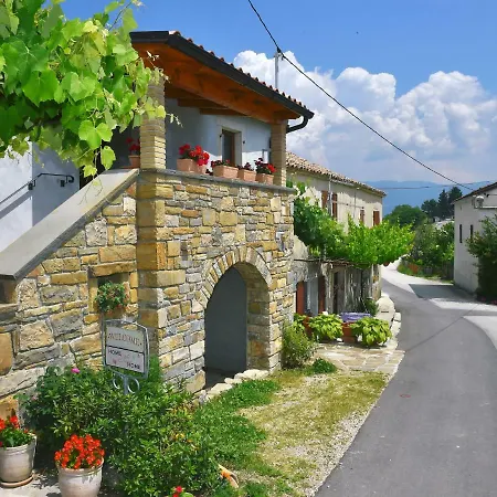 度假居 Holiday Lori